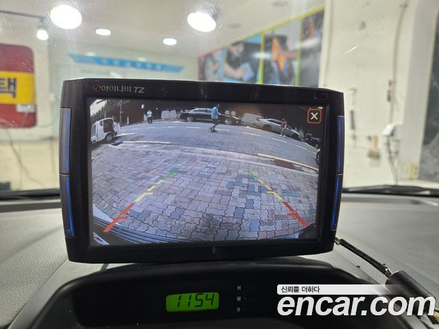 Kia Canival 2013 — photo 18