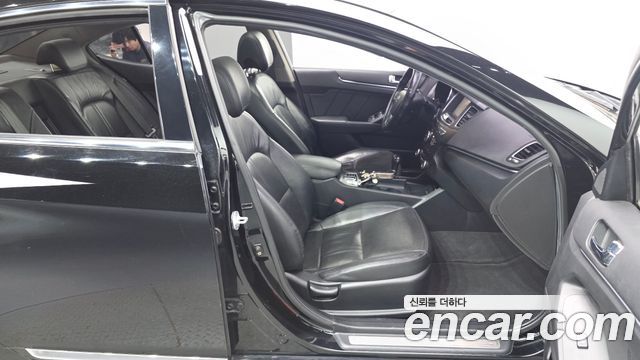Kia K7 2012 — photo 10