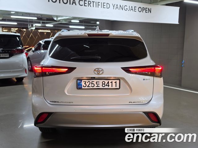 Toyota Highlander 2025 — photo 4