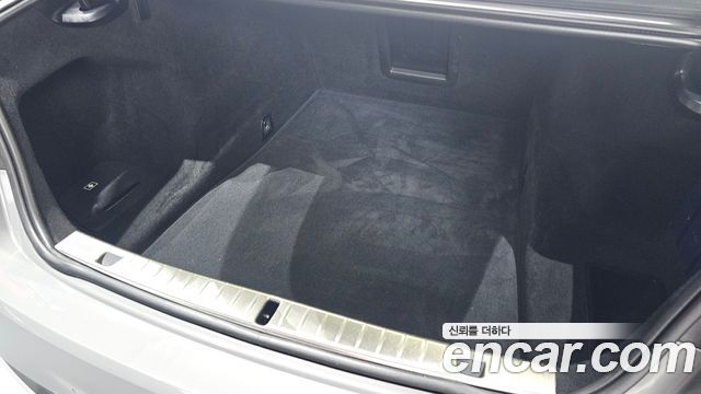 BMW 7-Series 2021 — photo 29