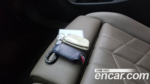 BMW 5-Series 2024 — photo 31