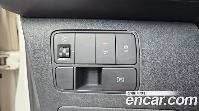 Hyundai Staria 2023 — photo 30