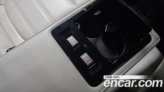 Renault Korea SM6 2017 — photo 19