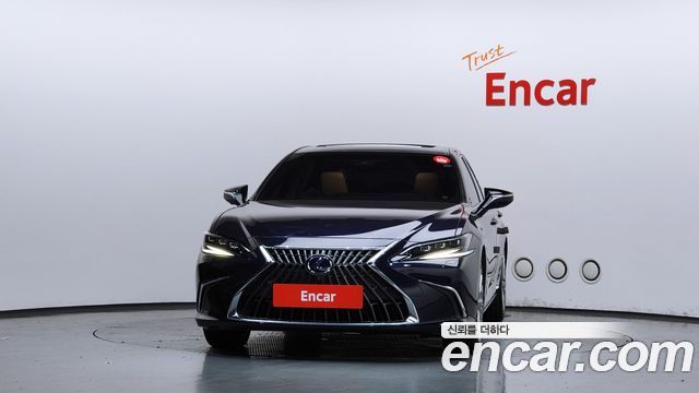 Lexus ES 2022 — photo 3