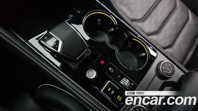 Volkswagen Touareg 2024 — photo 12
