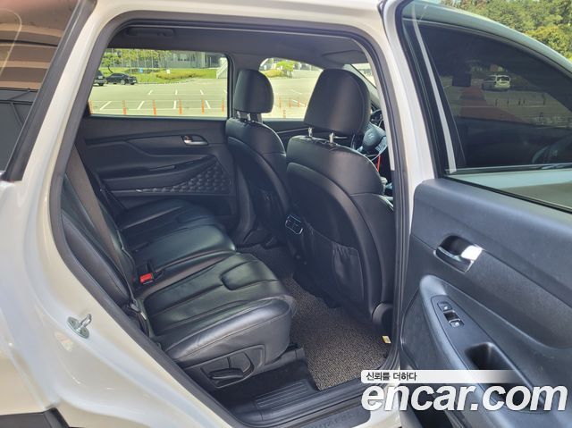 Hyundai Santafe 2021 — photo 9