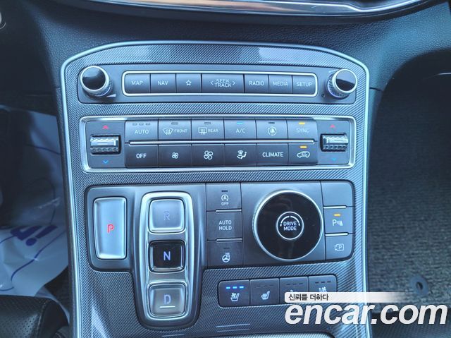 Hyundai Santafe 2021 — photo 15