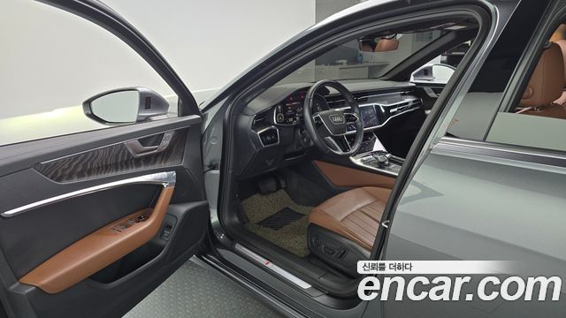 Audi A6 2021 — photo 10