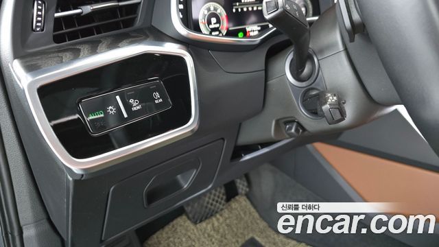 Audi A6 2021 — photo 18