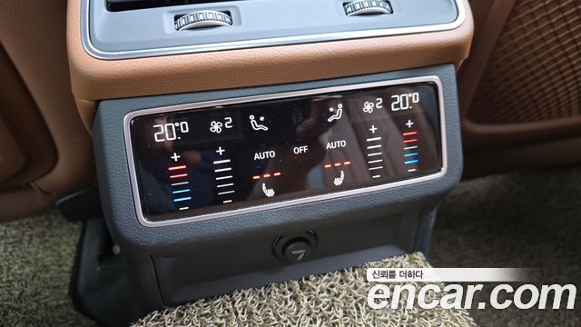 Audi A6 2021 — photo 19