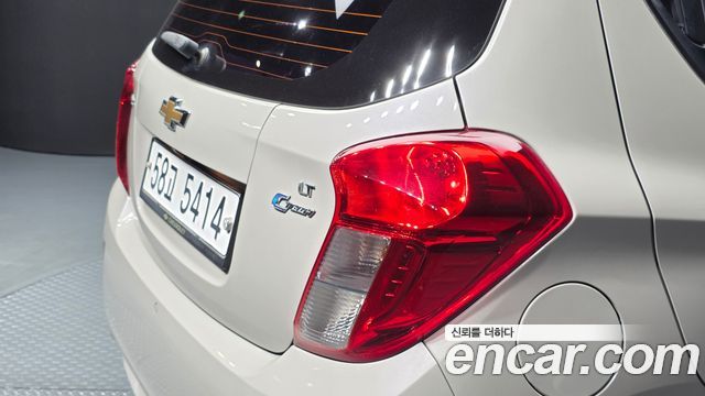 Chevrolet Korea Spark 2018 — photo 9