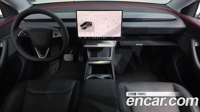 Tesla Model Y 2025 — photo 10