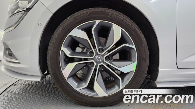 Renault Korea SM6 2019 — photo 5