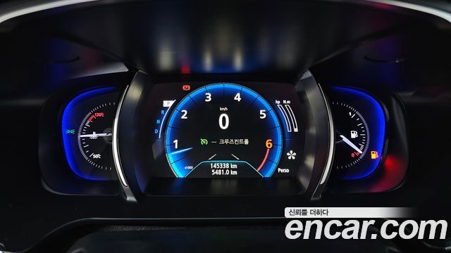 Renault Korea SM6 2019 — photo 11