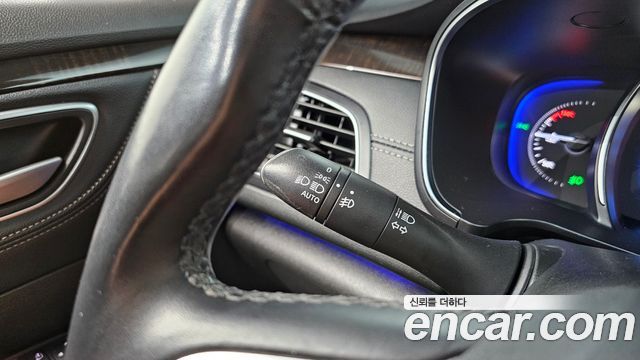 Renault Korea SM6 2019 — photo 28