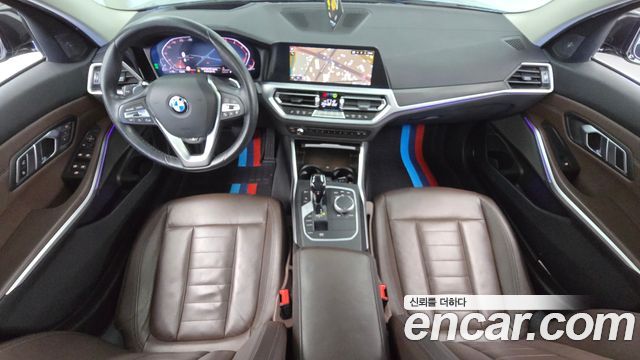 BMW 3-Series 2019 — photo 7