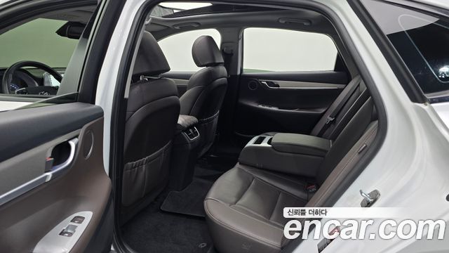 Hyundai Grandeur 2019 — photo 18