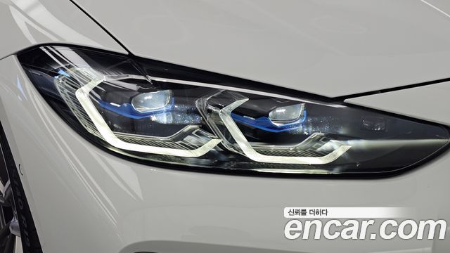 BMW 4-Series 2024 — photo 8