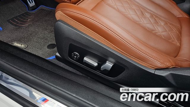 BMW 4-Series 2024 — photo 16