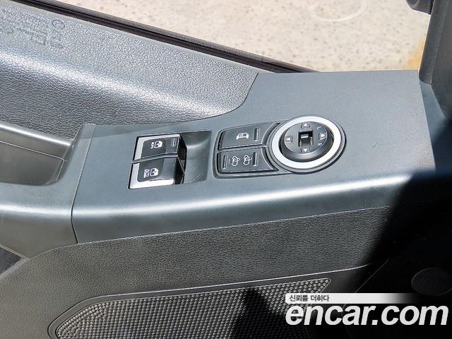 Hyundai Solati 2016 — photo 13