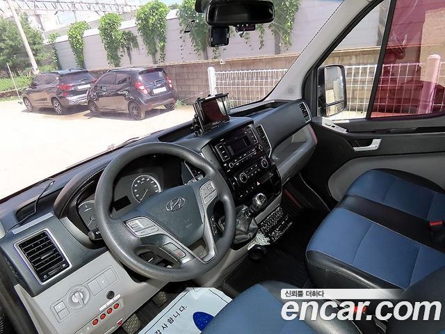 Hyundai Solati 2016 — photo 17