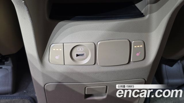 Kia Canival 2019 — photo 19