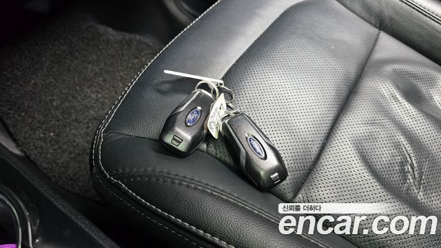 Ford Explorer 2017 — photo 15