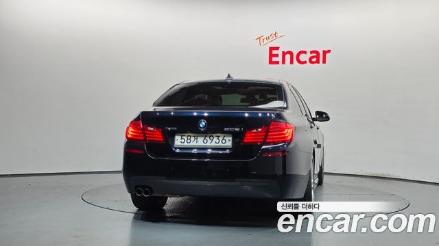BMW 5-Series 2016 — photo 4