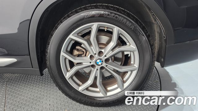 BMW X3 2018 — photo 7