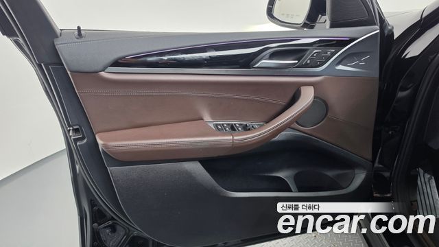 BMW X3 2018 — photo 14