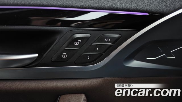 BMW X3 2018 — photo 32