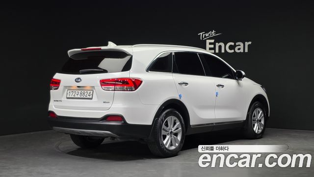 Kia Sorento 2017 — photo 2