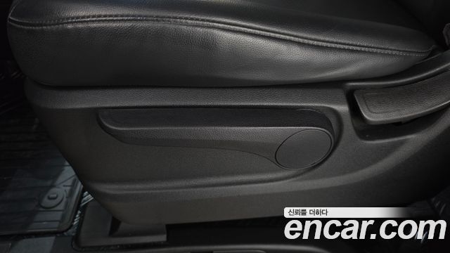Hyundai Staria 2022 — photo 32