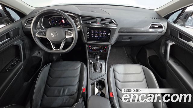 Volkswagen Tiguan 2024 — photo 10