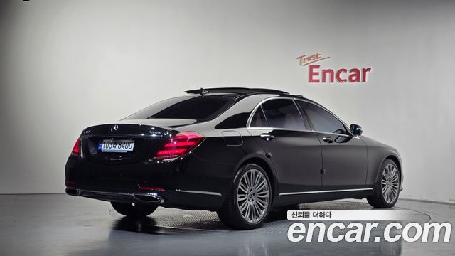 Mercedes-Benz S-Class 2019 — photo 2