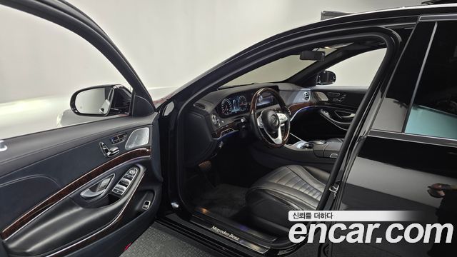 Mercedes-Benz S-Class 2019 — photo 13