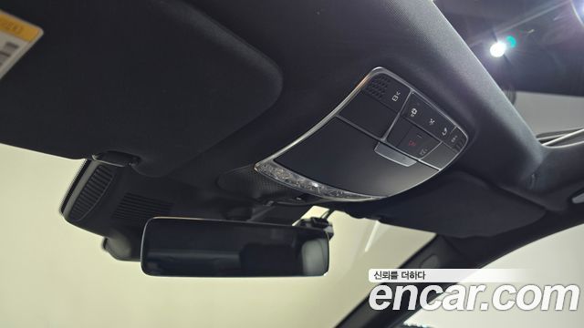 Mercedes-Benz S-Class 2019 — photo 26