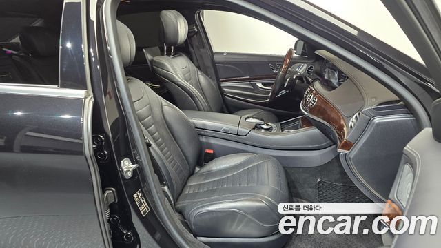 Mercedes-Benz S-Class 2019 — photo 16