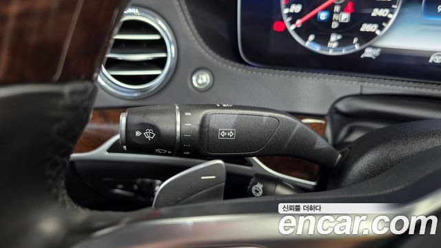 Mercedes-Benz S-Class 2019 — photo 29