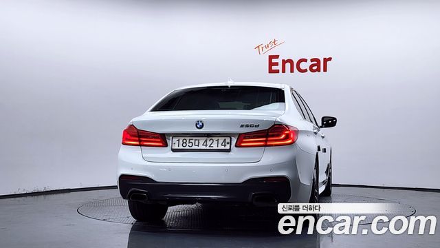BMW 5-Series 2017 — photo 4
