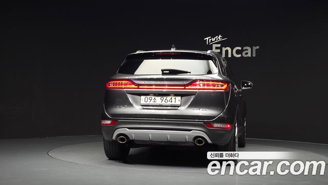 Lincoln MKC 2017 — photo 4
