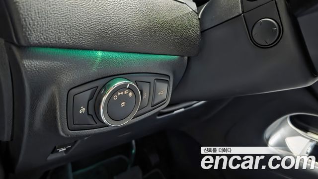 Lincoln MKC 2017 — photo 28