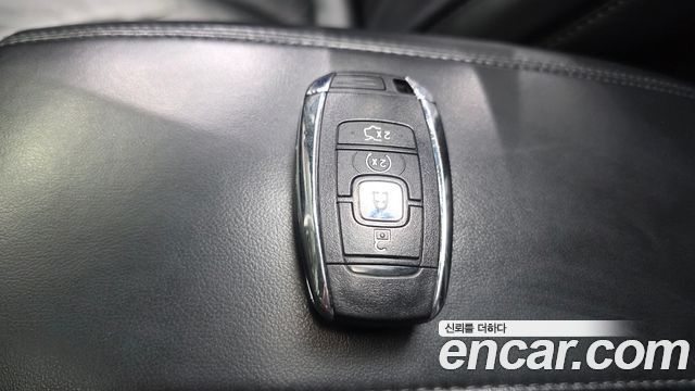 Lincoln MKC 2017 — photo 33