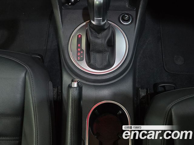 Volkswagen Beatle 2015 — photo 13