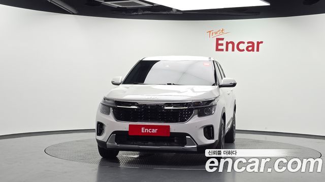 Kia Seltos 2023 — photo 3