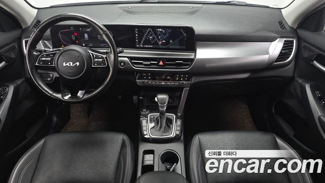 Kia Seltos 2023 — photo 10