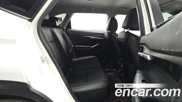Kia Seltos 2023 — photo 18