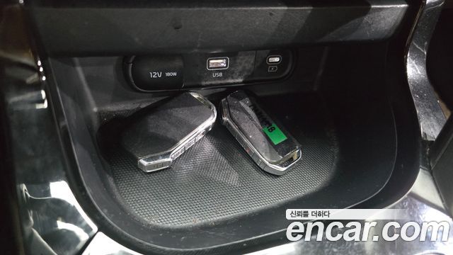 Kia Seltos 2023 — photo 31