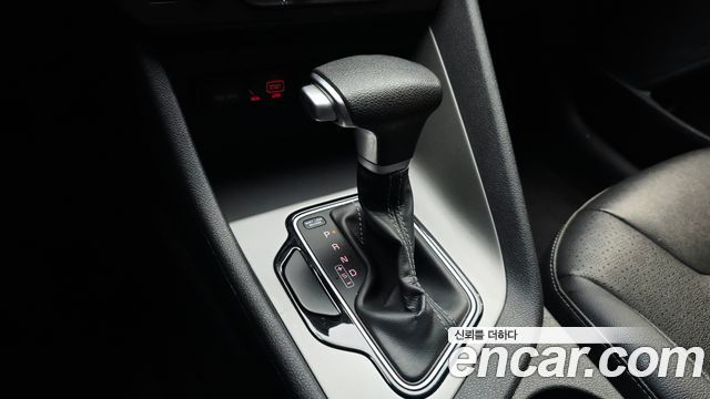 Kia Niro 2017 — photo 9