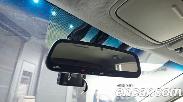 Kia Niro 2017 — photo 19